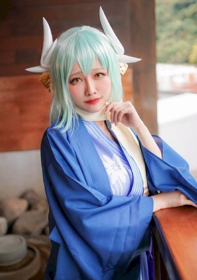 邻居人凄漫画下拉式免费土豪-免费国语版中文版