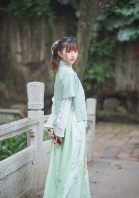 两个人的视频全免费观看-豆瓣电影完整无删减版