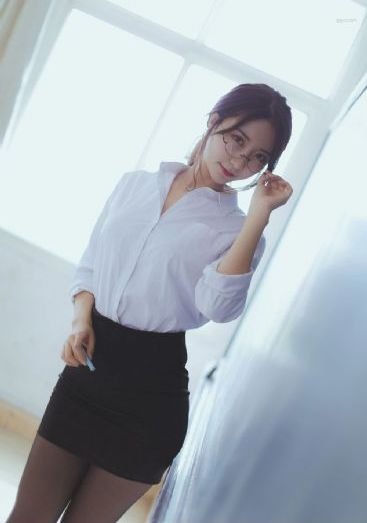 日韩中出精品有码-高清首播超清免费观看