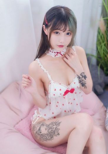 丰满白嫩尤物少妇一区二区-快播电影无删减版